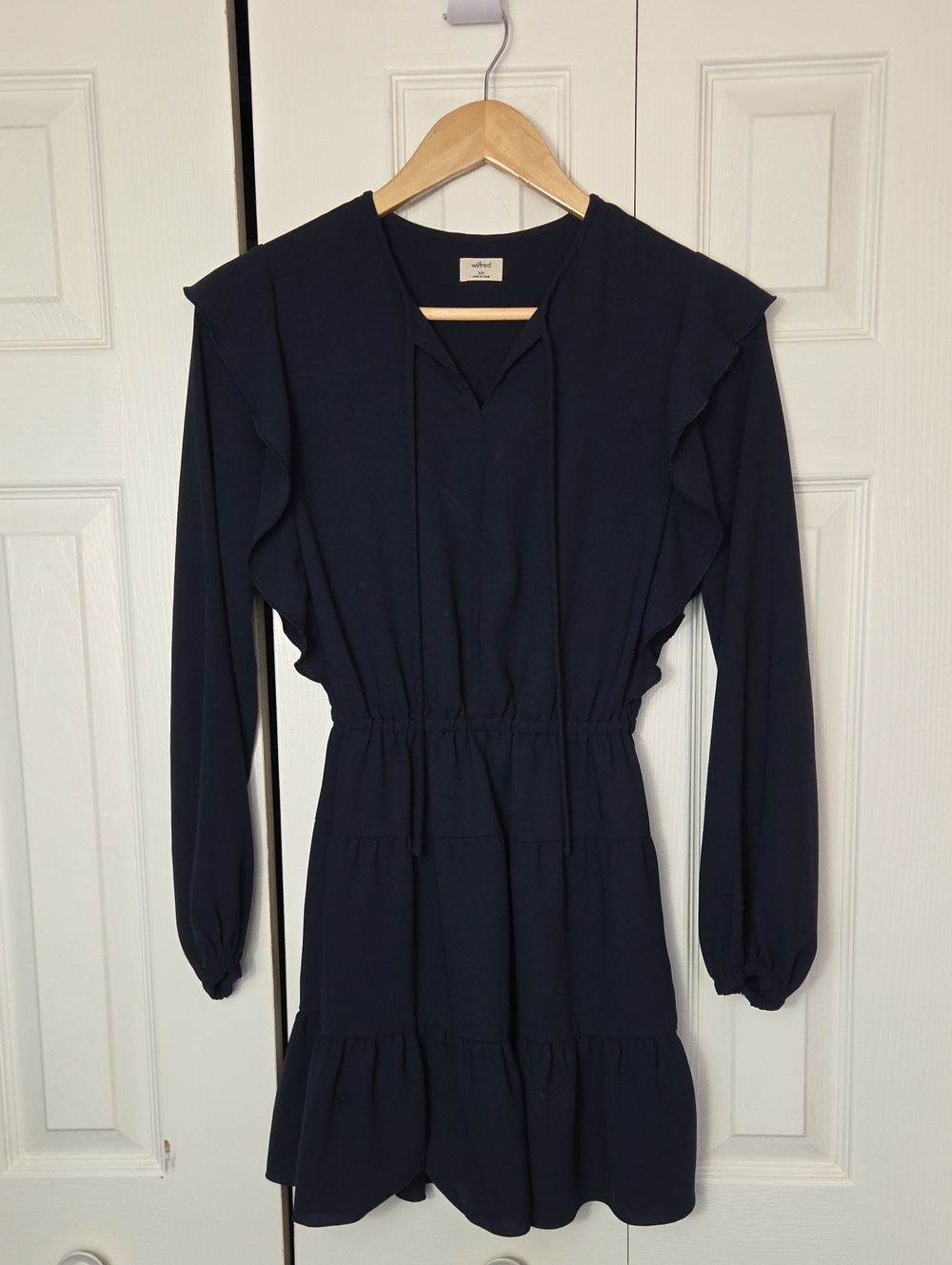 Wilfred Navy Ruffle-Tiered Long Sleeve Dress